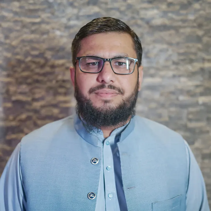 M Farooq Khan